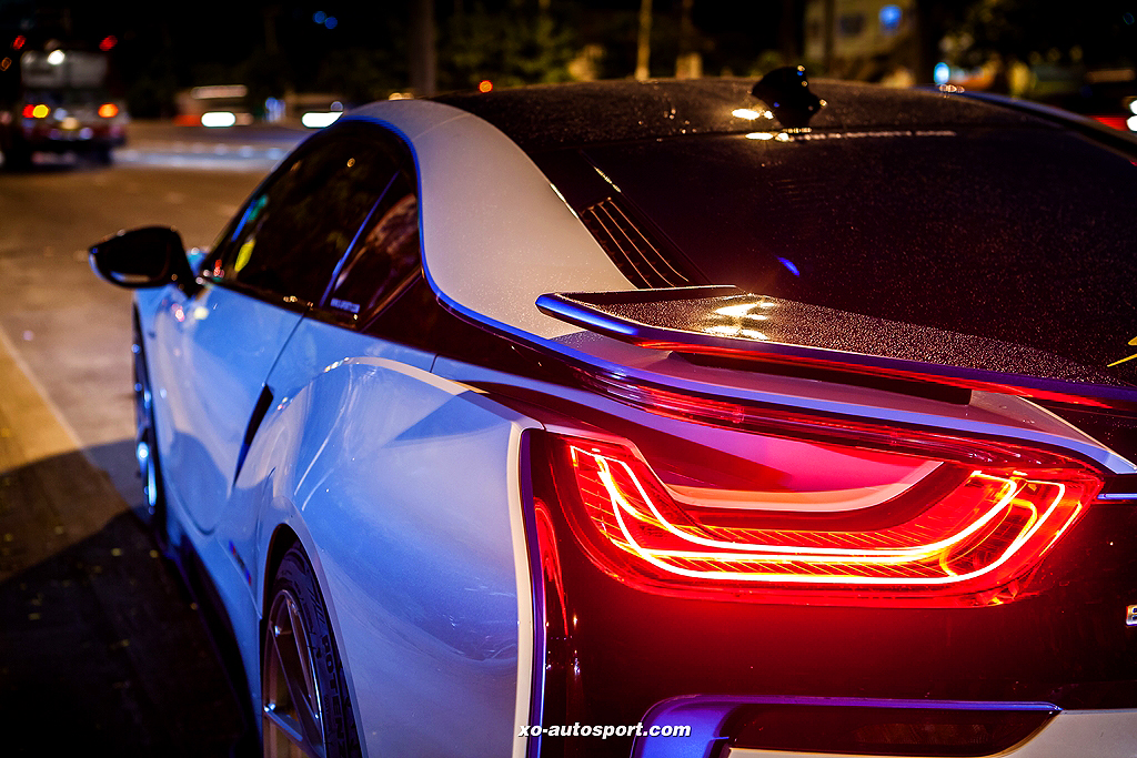 58_06 XO BMW i8-21