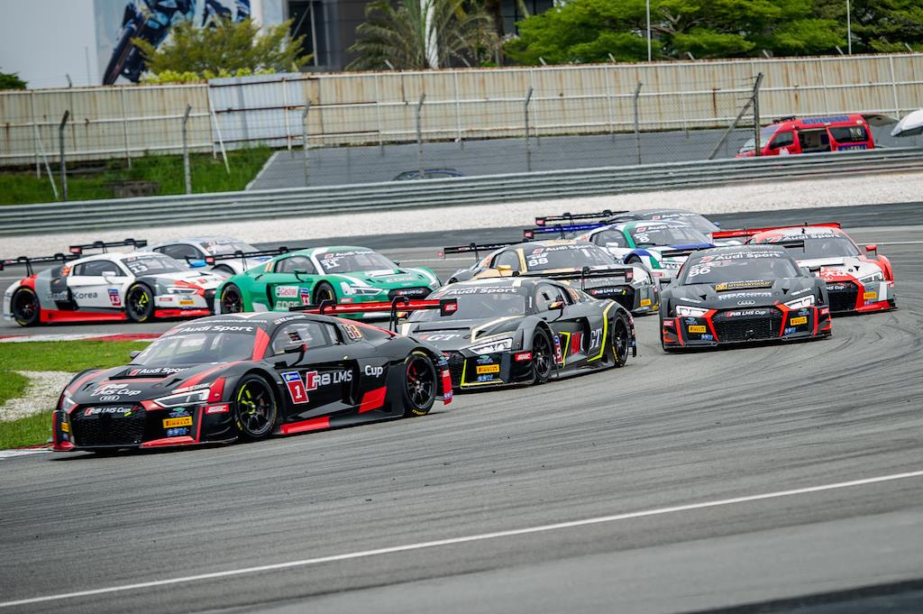 Blancpain GT Series Asia 2017 (1)