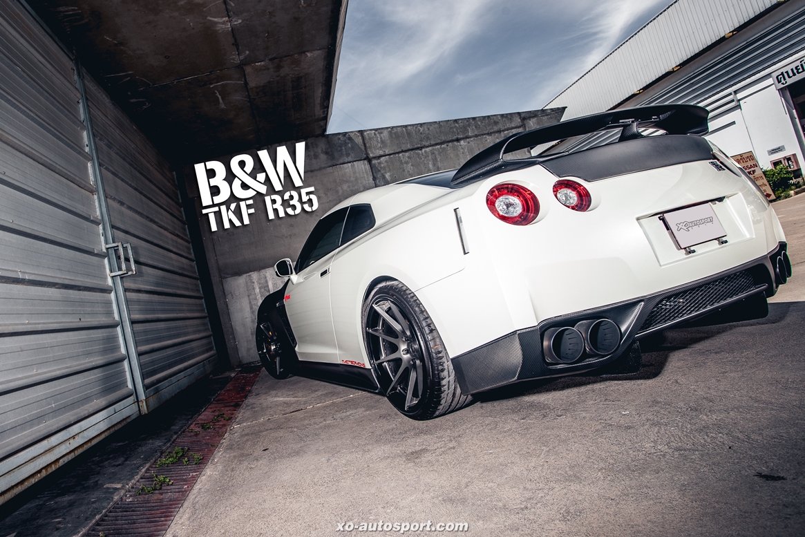 r35 carbon tkf 03