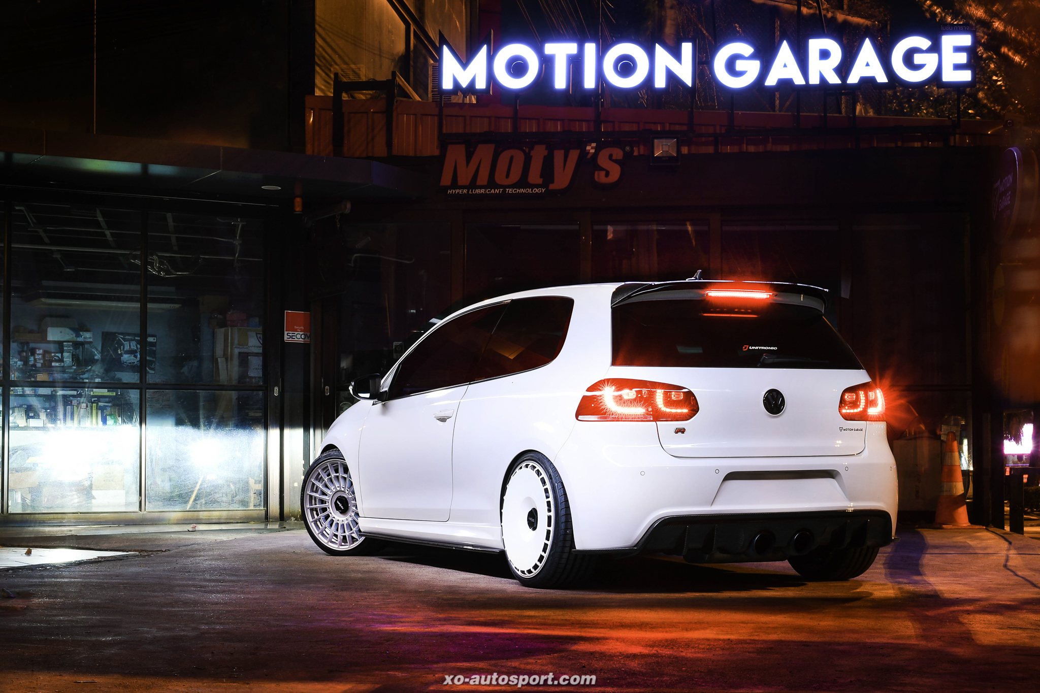 Artty VW GOLF R MK6 3